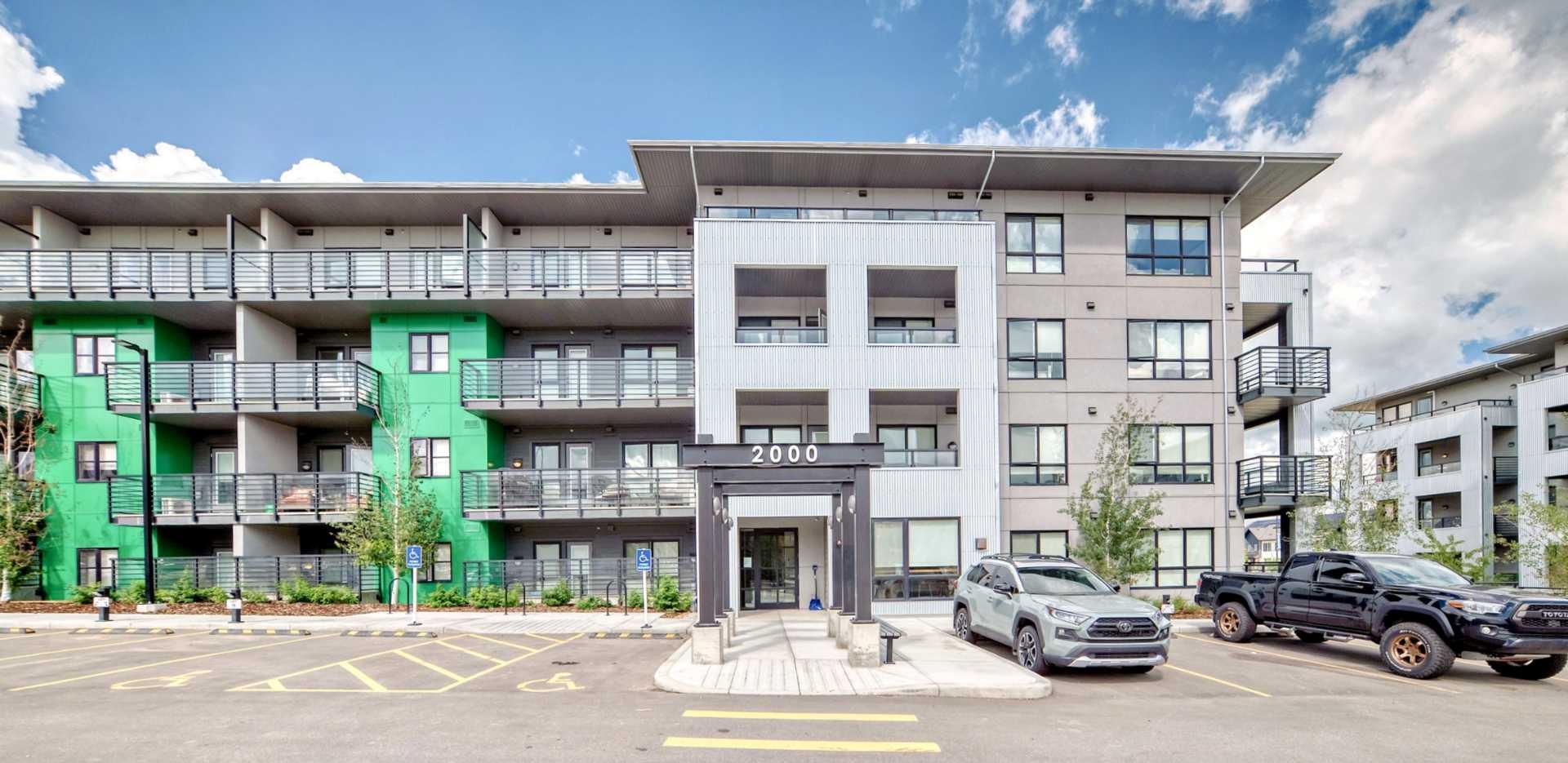350 Livingston Common NE 2314