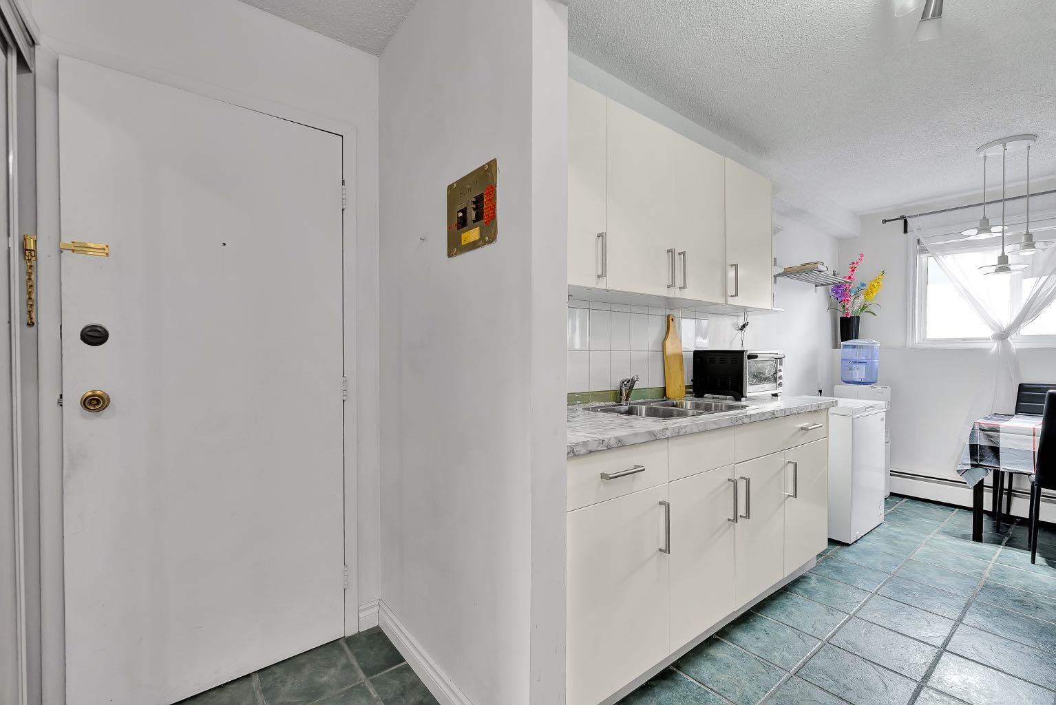 104 Sabrina Way SW 4