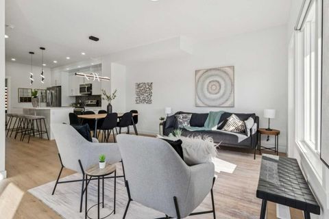 95 Saddlecrest Circle NE 101 Calgary AB T3J 0Z2