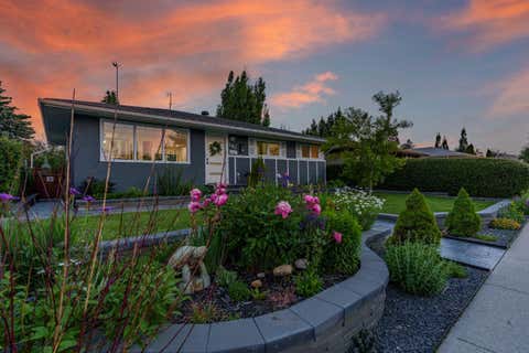 Photo of 503 88 Avenue SE, Calgary, AB T2H 1T9 (MLS # A2328071)