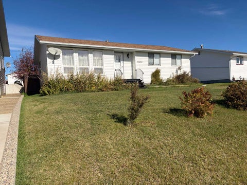 Photo of 11212 108 Avenue, Fairview, AB T0H 1L0 (MLS # A2347799)
