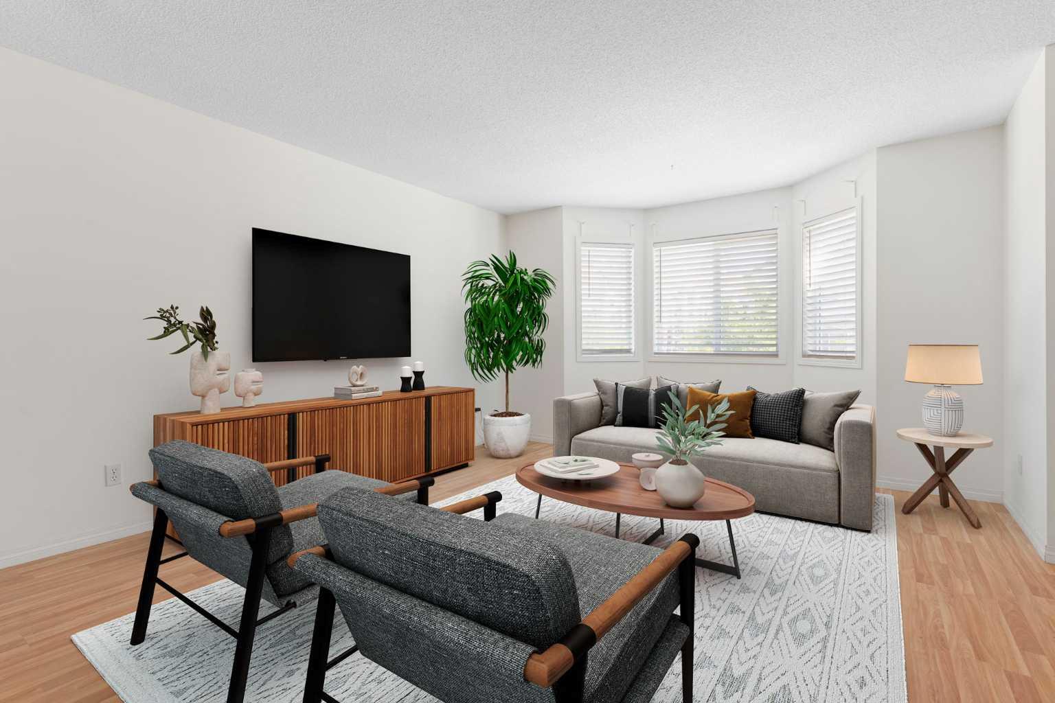 119 Royal Birch Villas NW