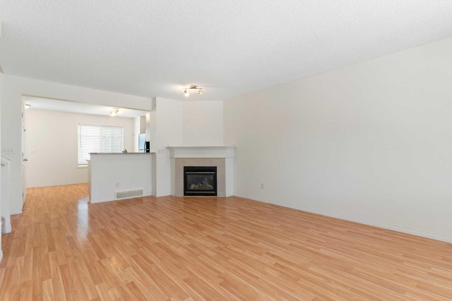 119 Royal Birch Villas NW