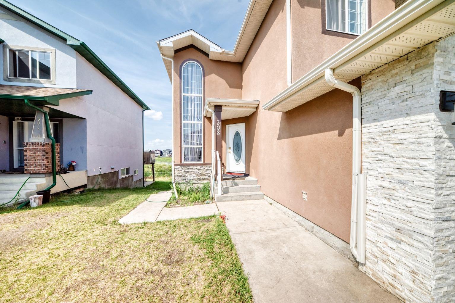 308 Taracove Estate Drive NE