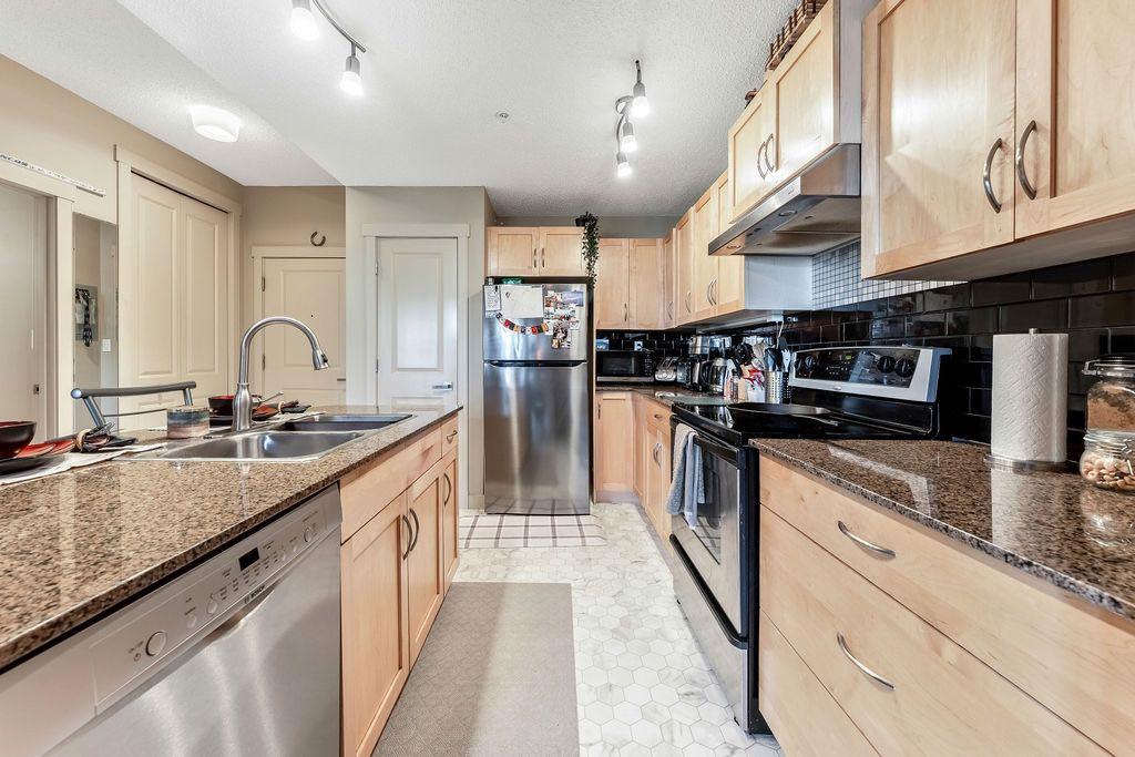 5605 Henwood Street SW 3305