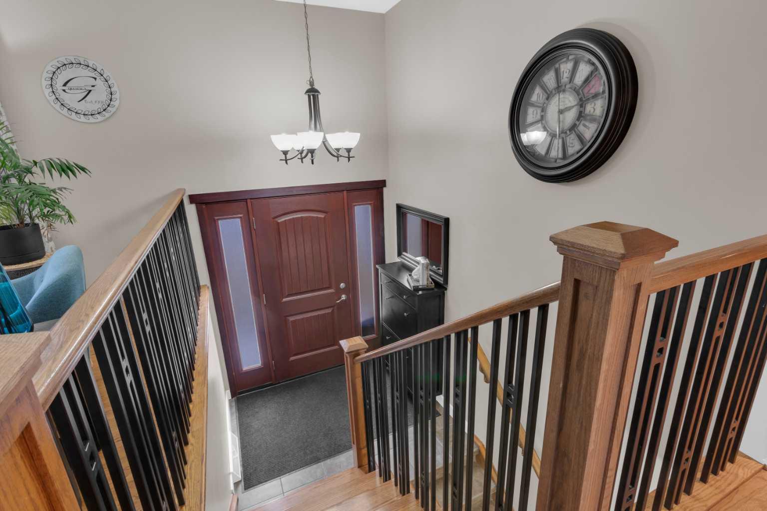 724 Mapleton Drive SE