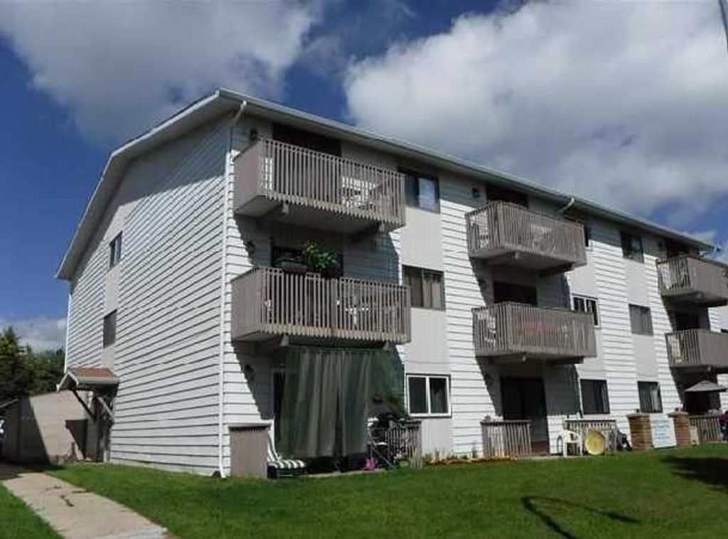 Photo of 114 Mount Pleasant Drive #305, Camrose, AB T4V 2M7 (MLS # A2259055)