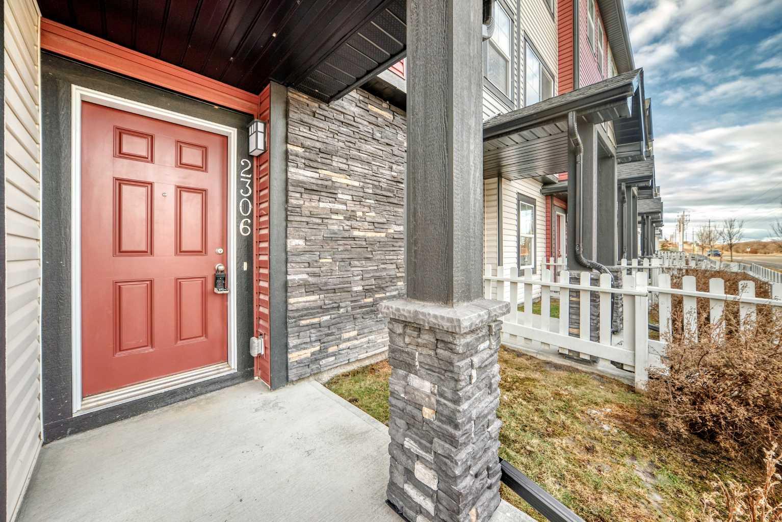 2306 Jumping Pound Common