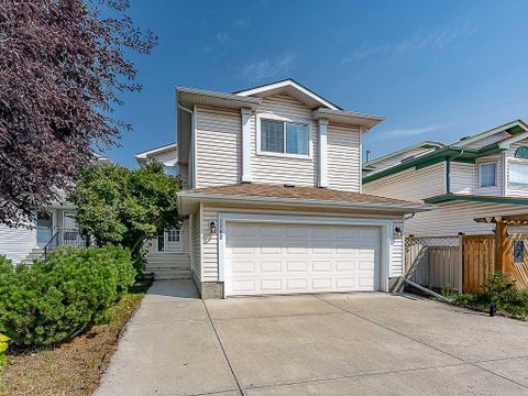 Photo of 3782 Douglas Ridge Link SE, Calgary, AB T2Z 3H7 (MLS # A2335498)