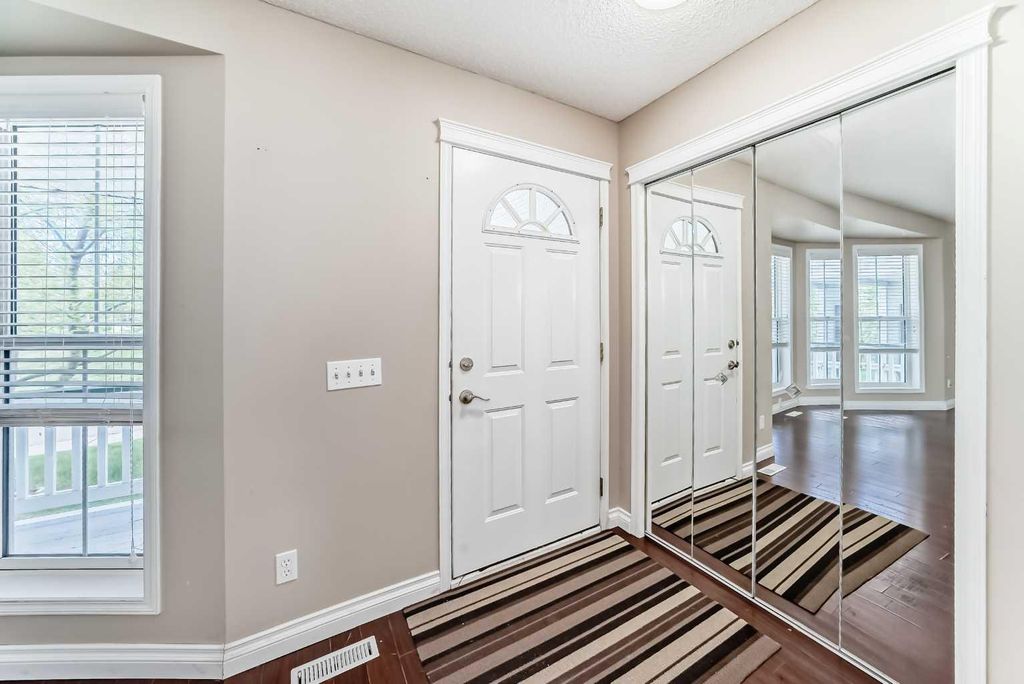 Photo of 168 Tuscany Valley Drive NW, Calgary, AB T3L 2C2 (MLS # A2310876)