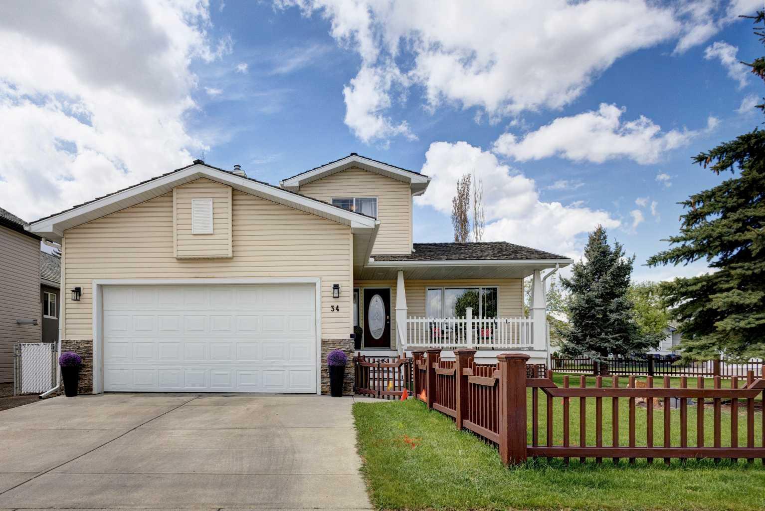34 Strathmore Lakes Way