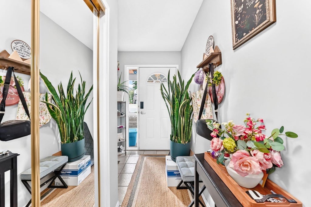 Photo of 355 Regal Park NE, Calgary, AB T2E 0S6 (MLS # A2348047)