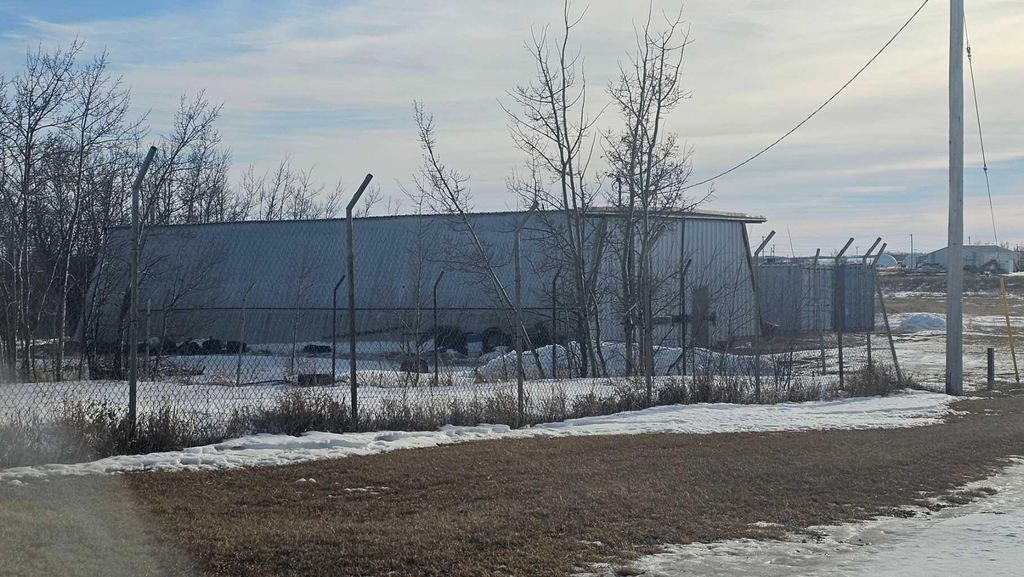 Photo of 5101 INDUSTRIAL Crescent, Coronation, AB T0C 1C0 (MLS # A2286929)