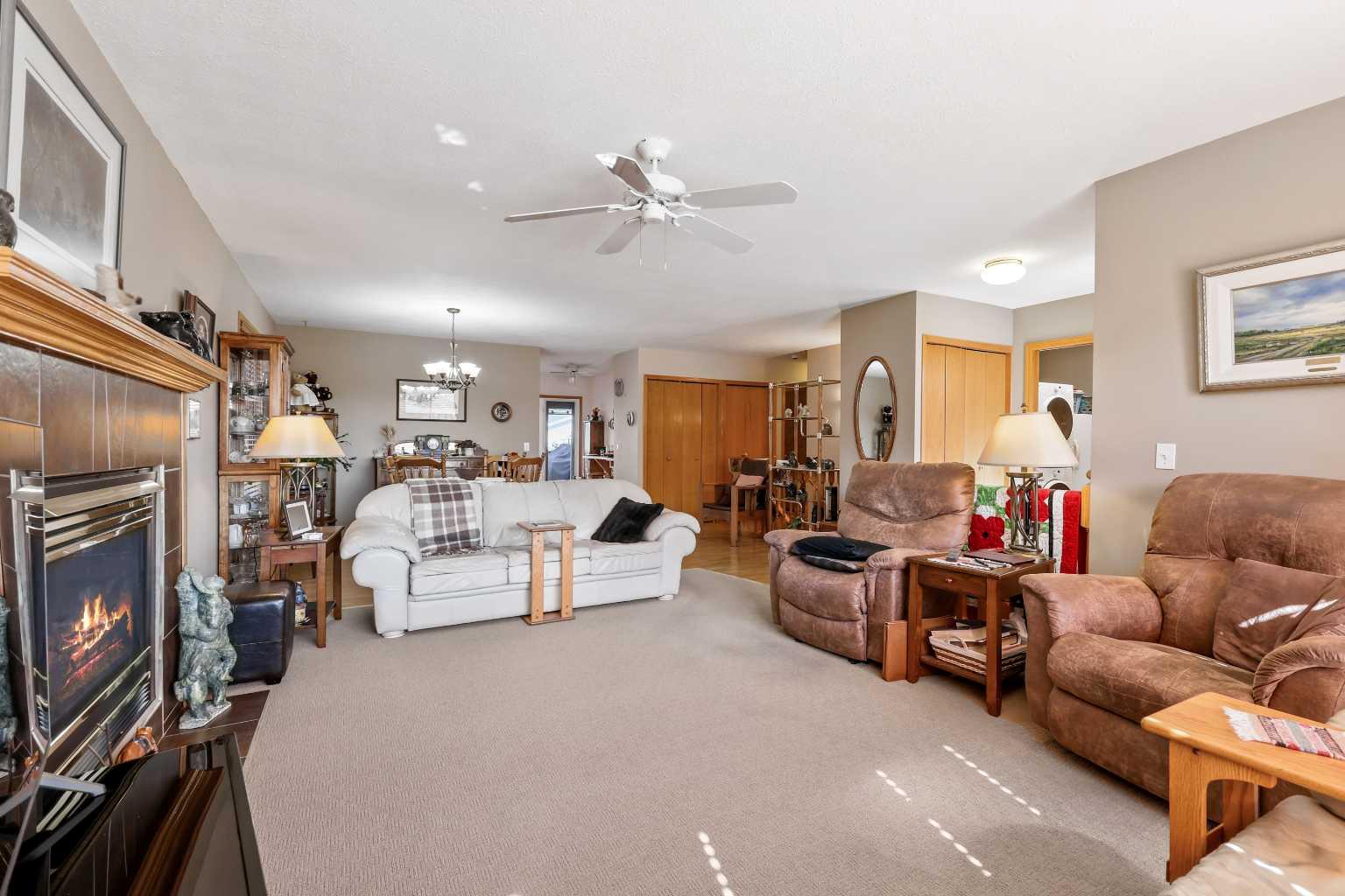 40 Green Meadow Drive