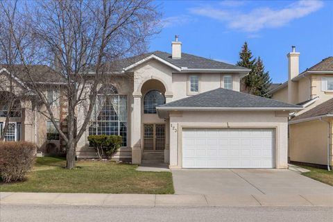 Photo of 123 Schiller Crescent NW, Calgary, AB T3L 1W9 (MLS # A2305516)