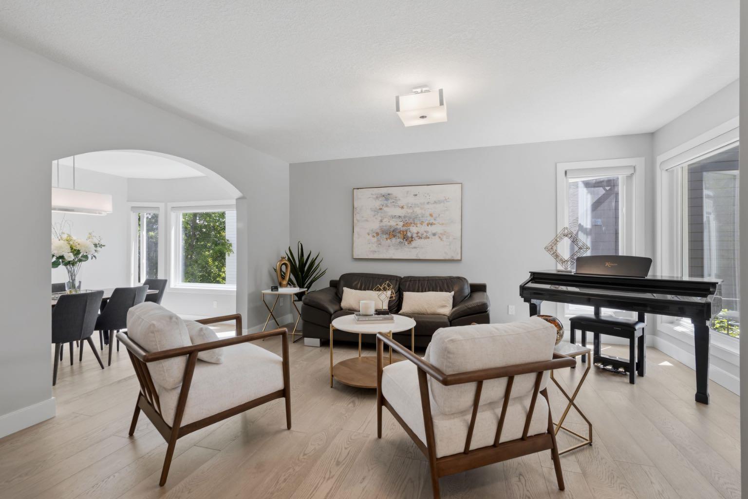 30 Strathcona Road SW