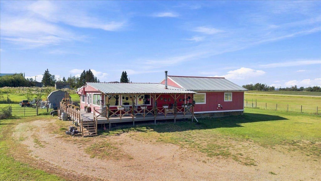 Photo of 44031 RD 730 Township, Rural Grande Prairie No. 1, County of, AB T8X 4N3 (MLS # A2343484)