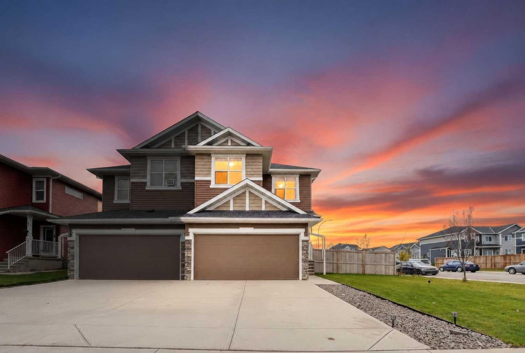 Photo of 107 Red Embers Common NE, Calgary, AB T3N 1L2 (MLS # A2349553)