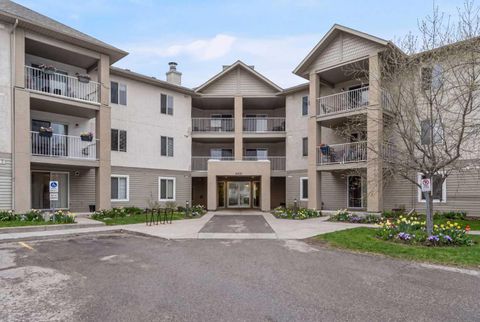Photo of 4000 Citadel Meadow Point NW #107, Calgary, AB T3G 5N5 (MLS # A2274306)