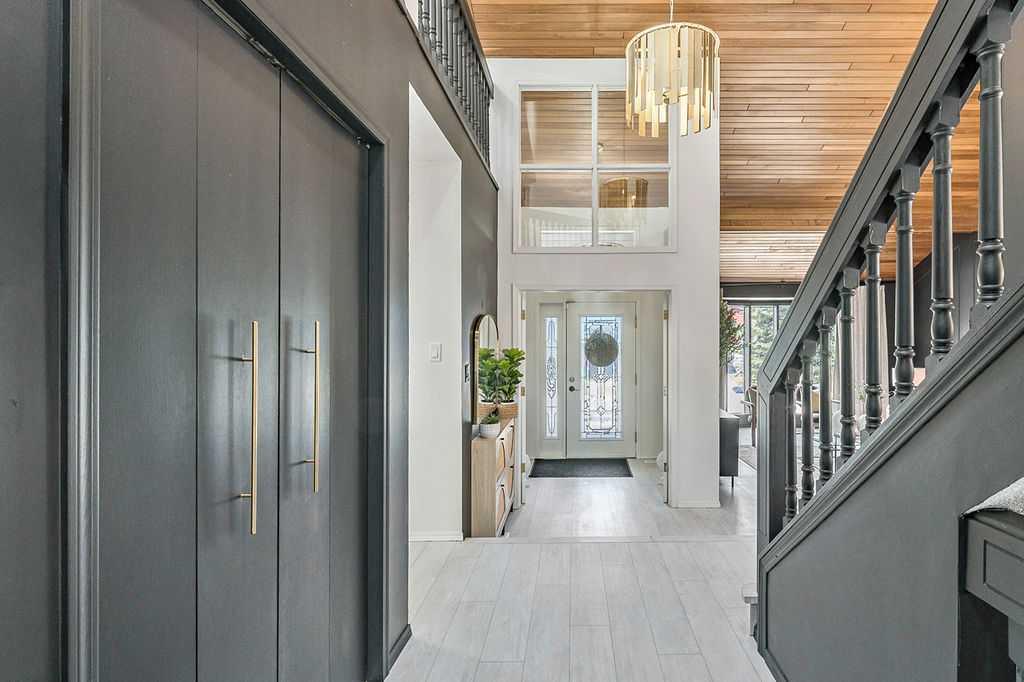 162 Woodbend Way