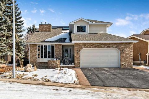 162 Woodbend Way Okotoks AB T1S 1M1