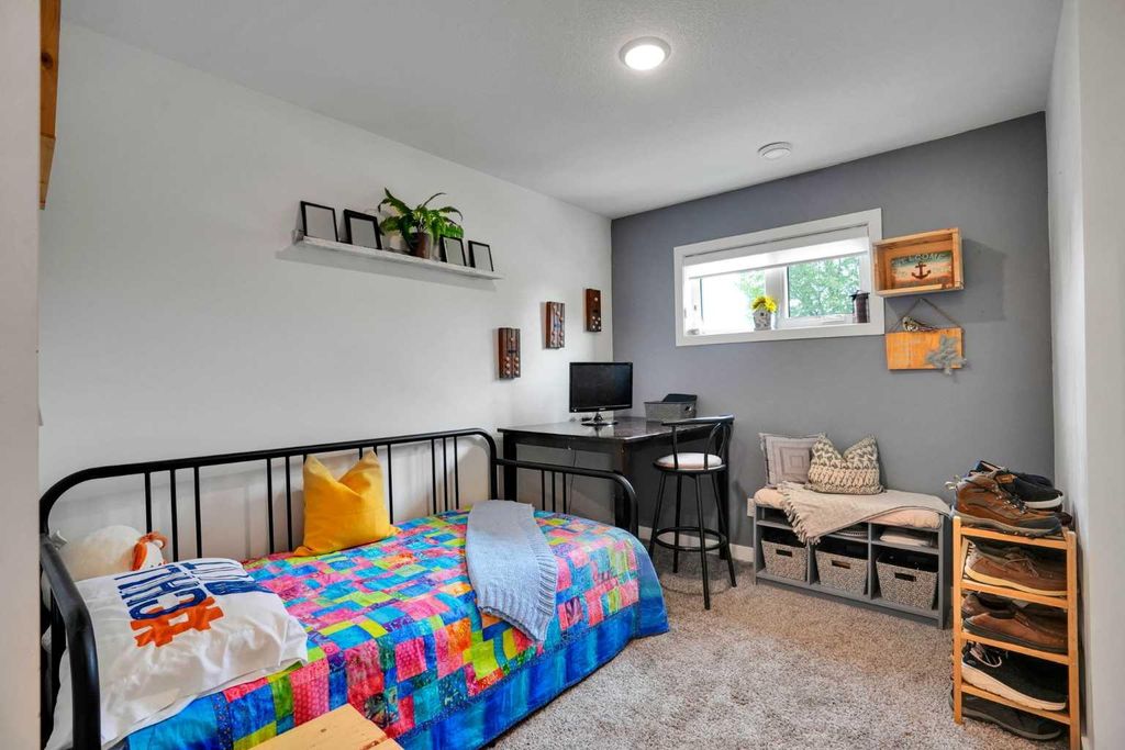 Photo of 984 Walden Drive SE, Calgary, AB T2X 4C4 (MLS # A2330866)