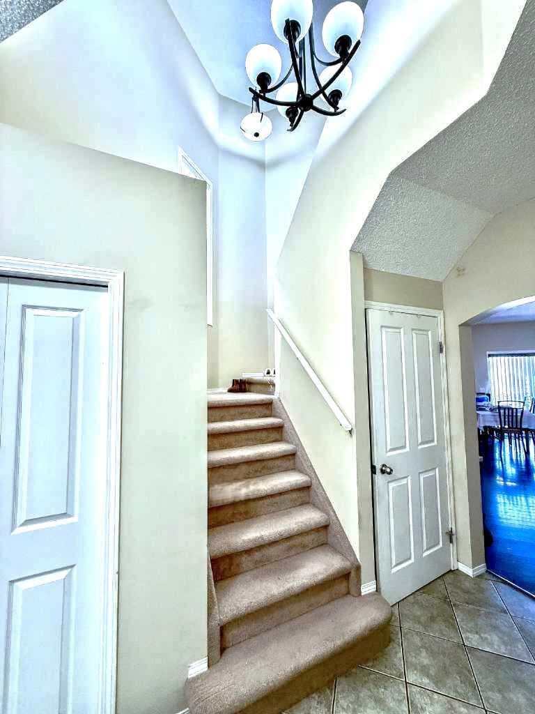 13 Tuscany Ridge Mews NW