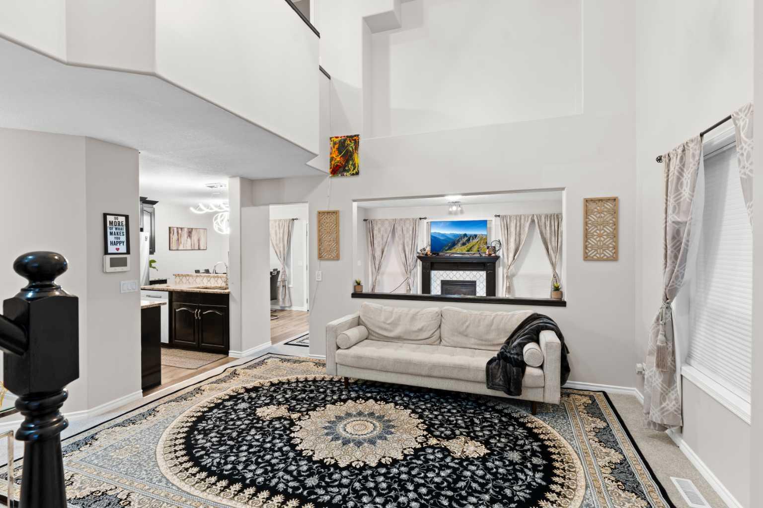 67 Anaheim Crescent NE