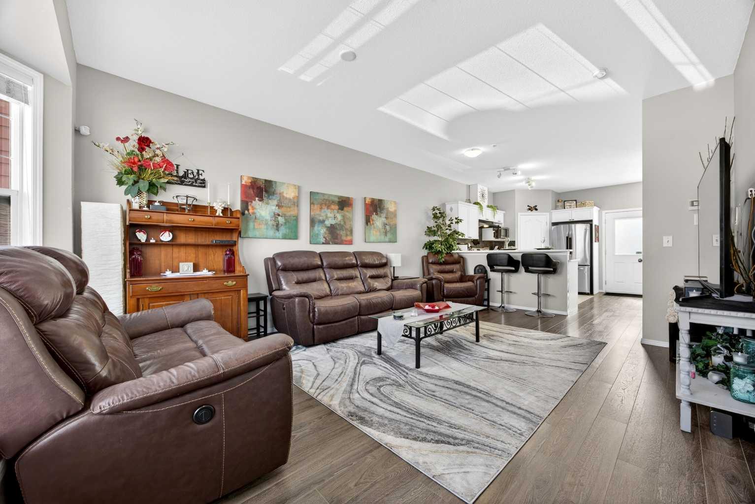 703 Luxstone Square SW 1603