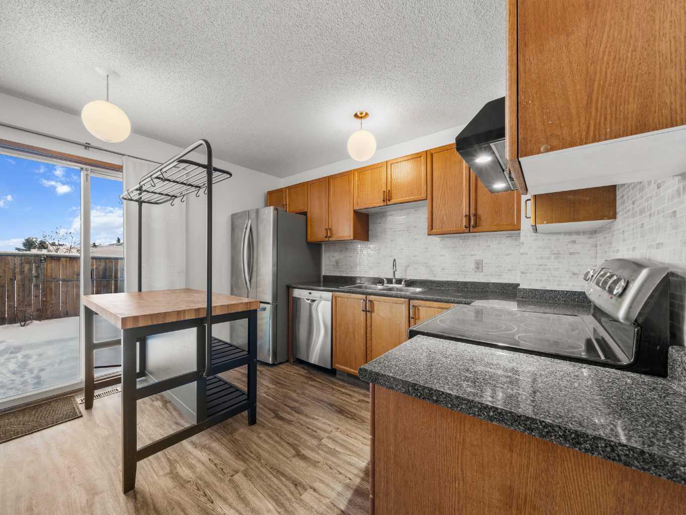 10 Martinbrook Road NE