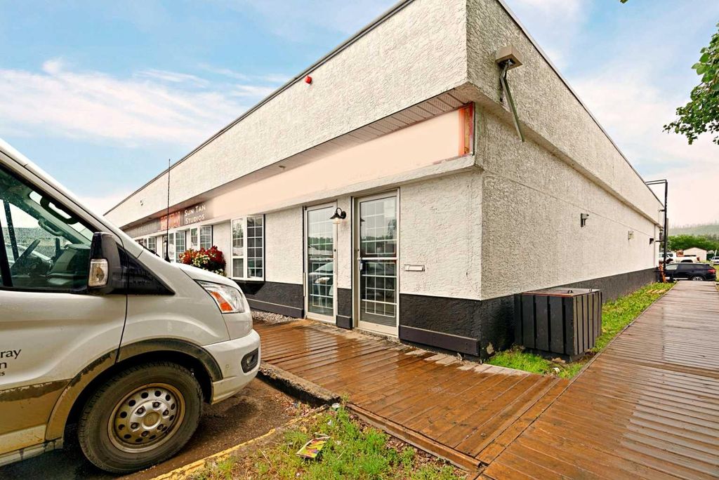 Photo of 9612 Franklin Avenue #158, Fort McMurray, AB T9H 2J9 (MLS # A2290830)