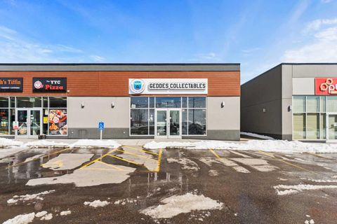 Property photo of 318 Nolanridge Crescent Nw 250, Calgary, AB T3r 1w9