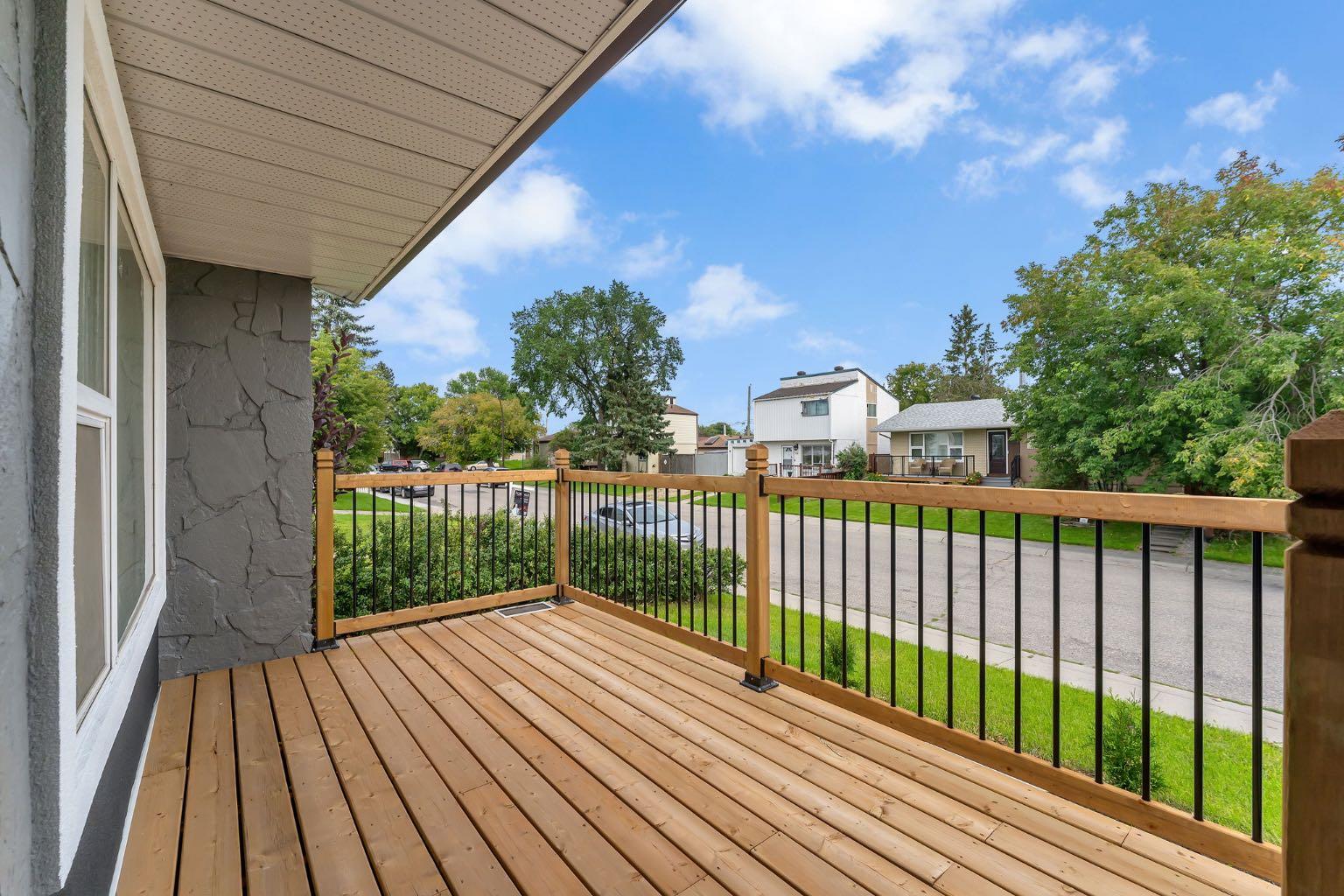 924 Pensdale Crescent SE