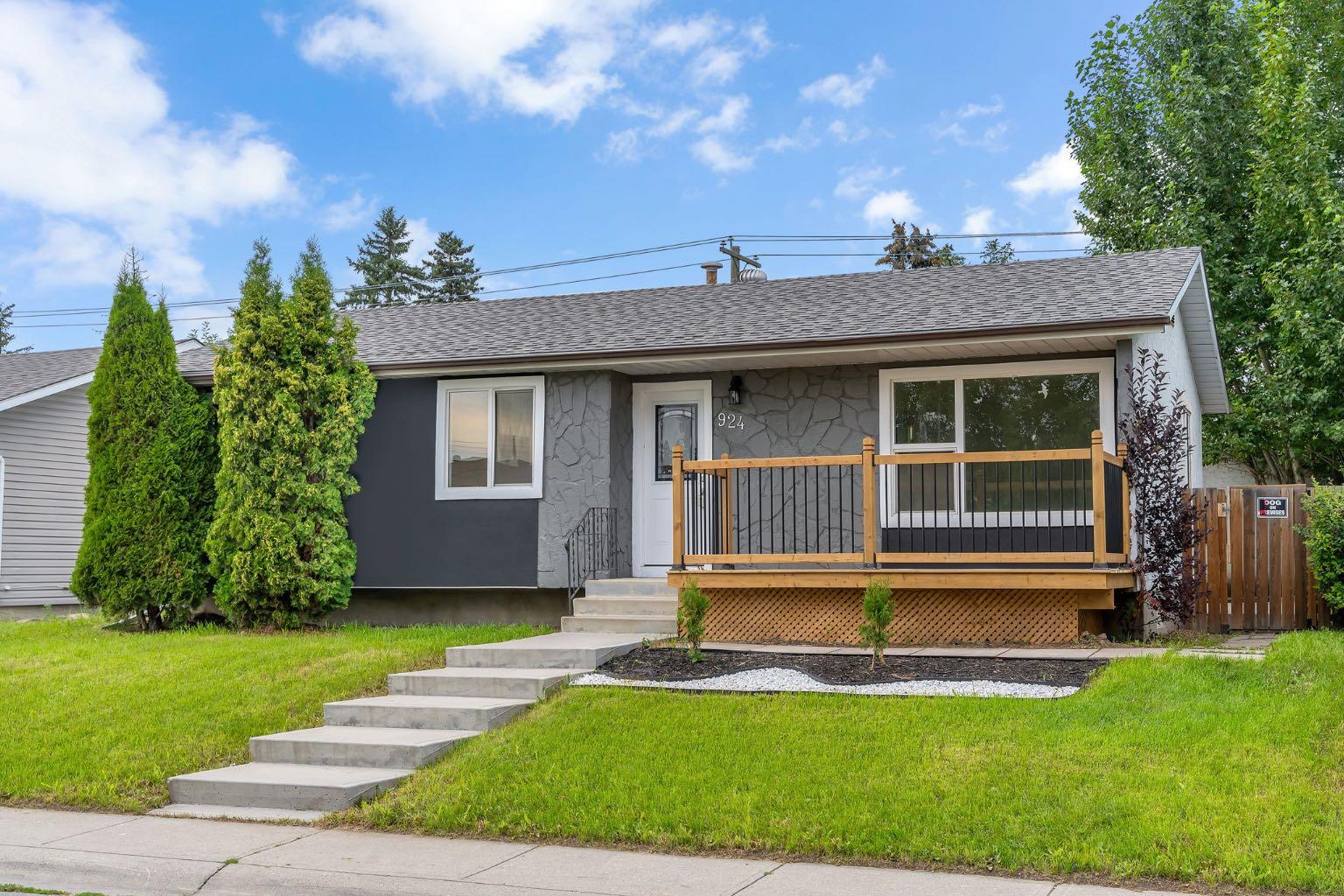 924 Pensdale Crescent SE