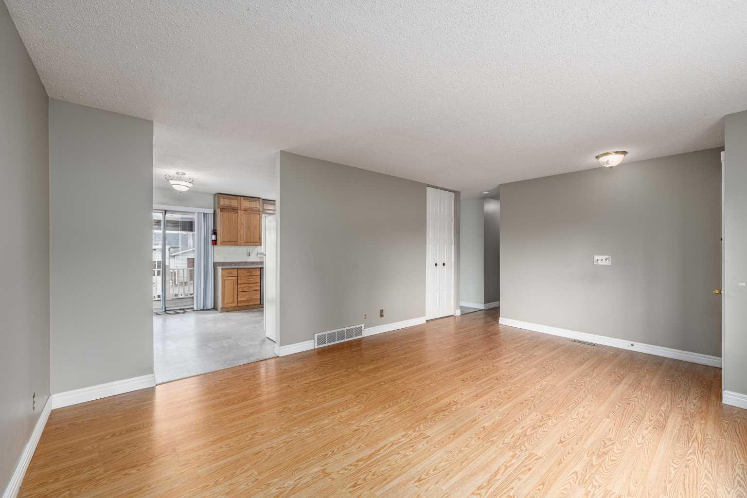 115 Ogden Way SE