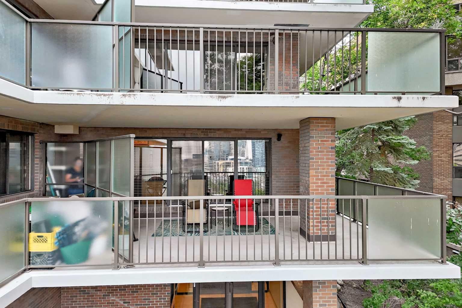 300 Meredith Road NE 101