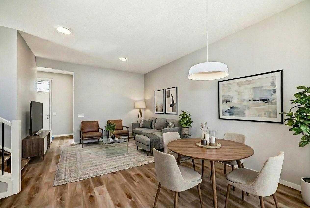 77 Mercado Landing SE