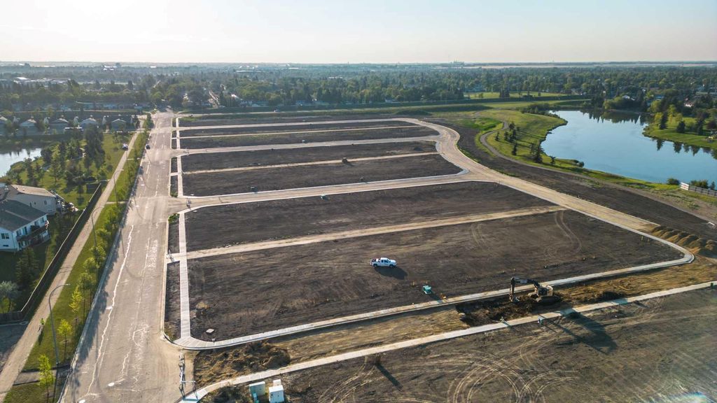 Photo of 4720 68 Street, Camrose, AB T4V 2P7 (MLS # A2017311)