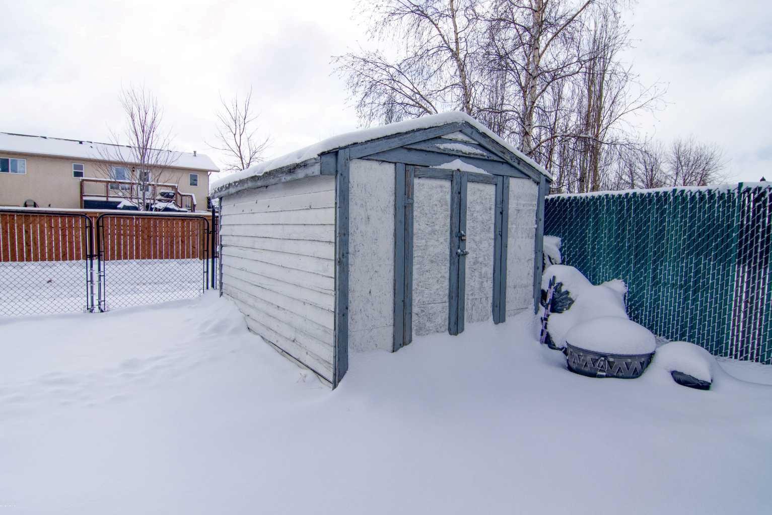 318 Strathford Crescent