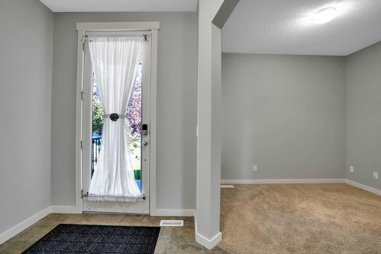 125 Walden Square SE