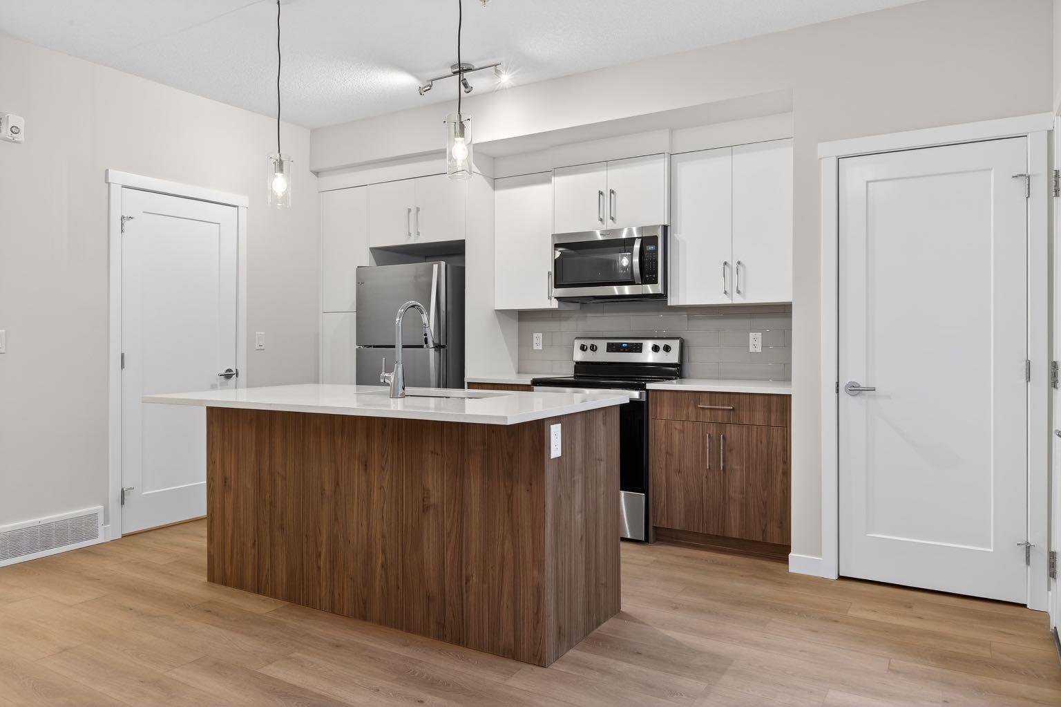 400 BELMONT Street SW 203