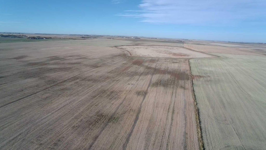 Photo of 04-26-28-04 SE, Rural Rocky View County, AB T1Z 0L8 (MLS # A2350861)