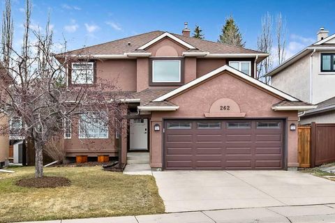 Photo of 262 Mt Assiniboine Place SE, Calgary, AB T2Z 2N5 (MLS # A2302939)