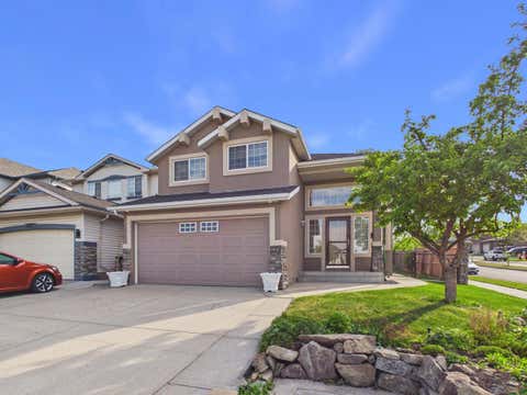 Photo of 181 Panamount Hill NW, Calgary, AB T3K 5P5 (MLS # A2337144)