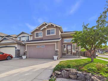 181 Panamount Hill NW Calgary AB T3K 5P5