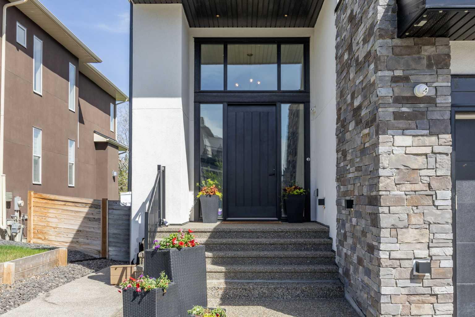 127 Kinniburgh Crescent