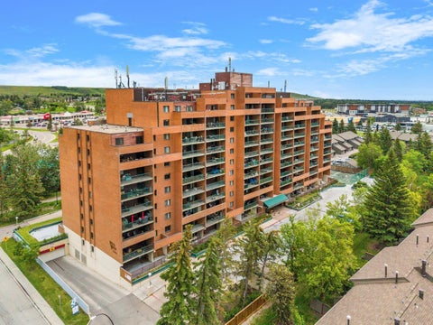 Photo of 5204 Dalton Drive NW #1110, Calgary, AB T3A 3H1 (MLS # A2326700)