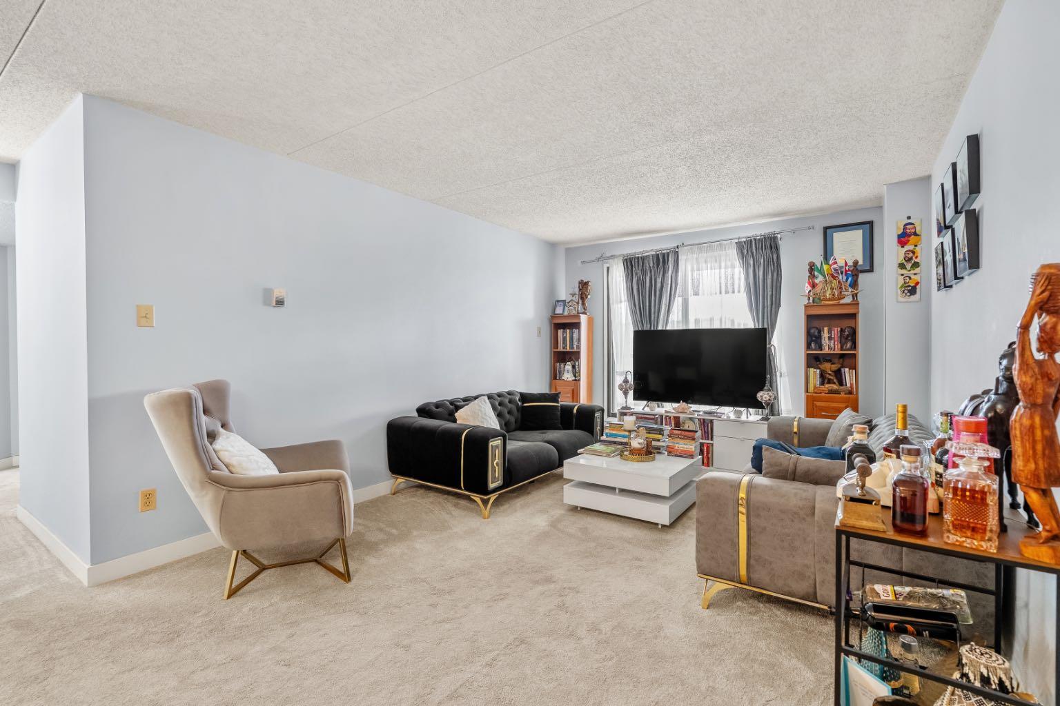 5204 Dalton Drive NW 1110