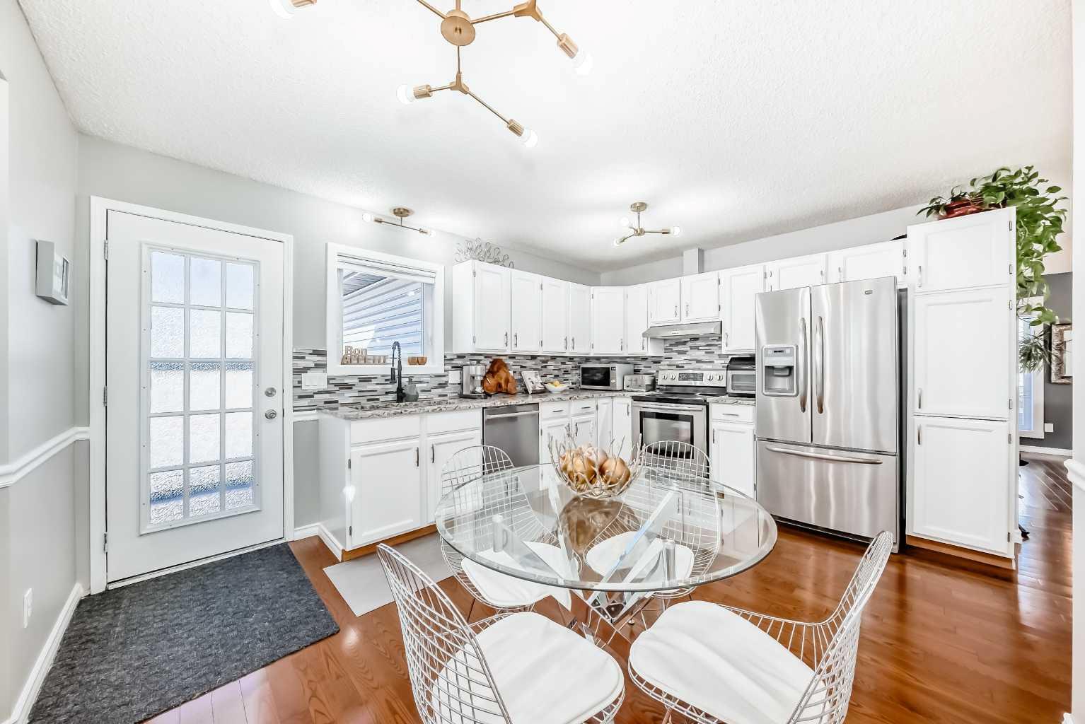 71 Macewan Glen Road NW