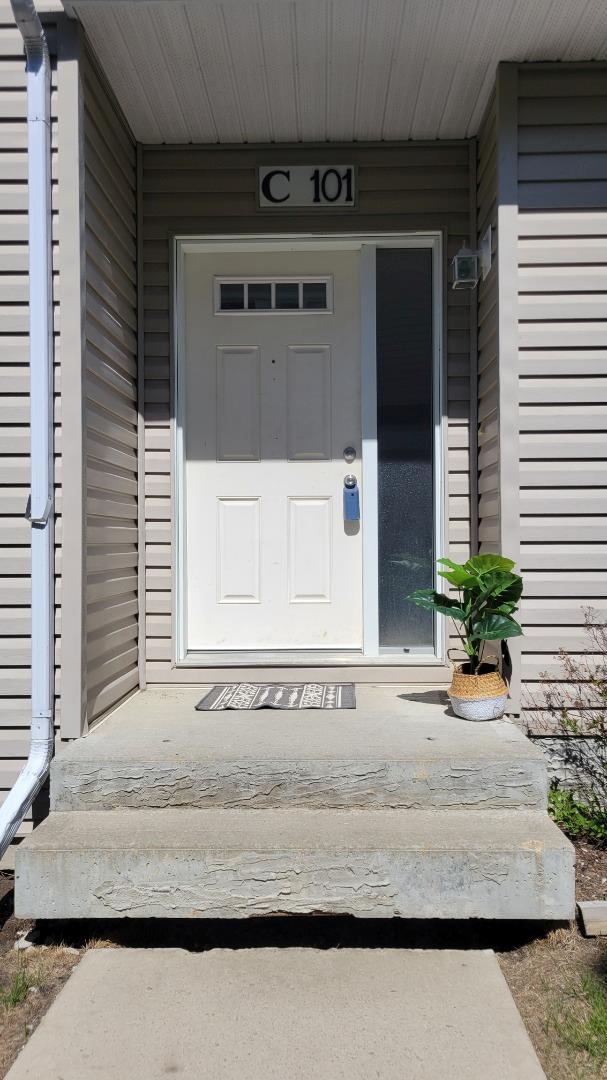 8640 103 Avenue 101C